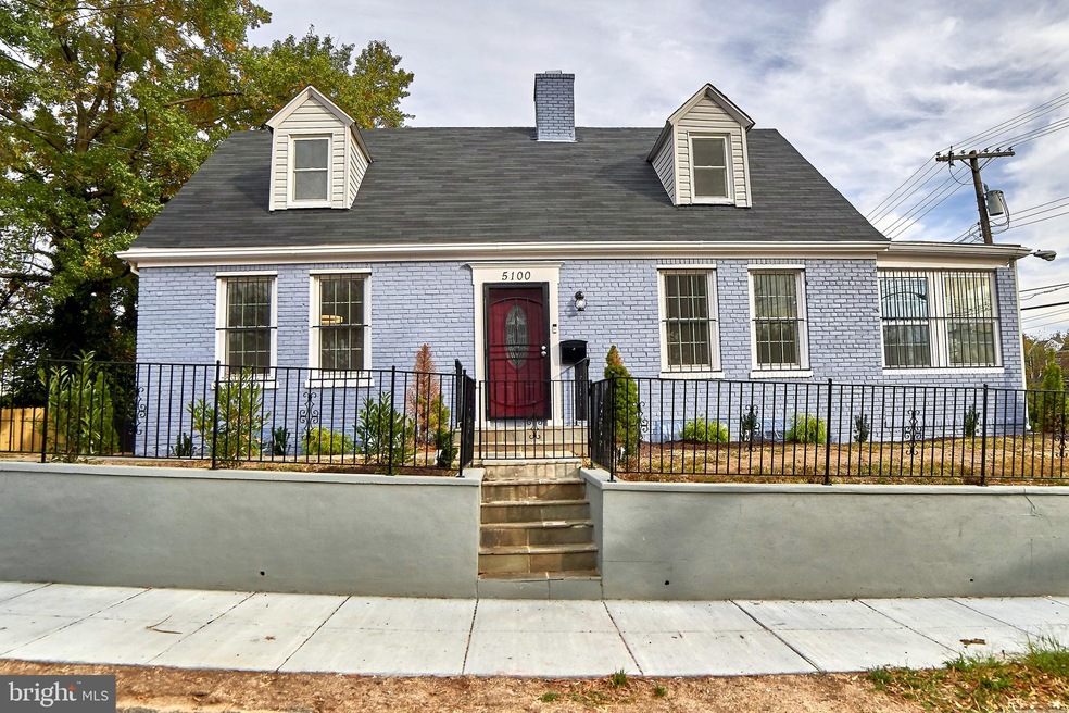 5100 Brooks St NE, Washington, DC 20019 - photo 1