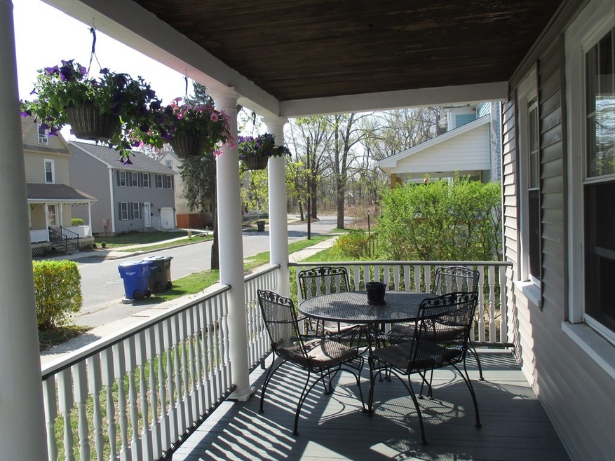 26 Spencer St, Springfield, MA 01118 - photo 1