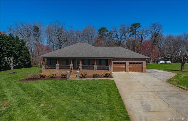 2676 Gold Rush Dr, Lincolnton, NC 28092 - photo 1