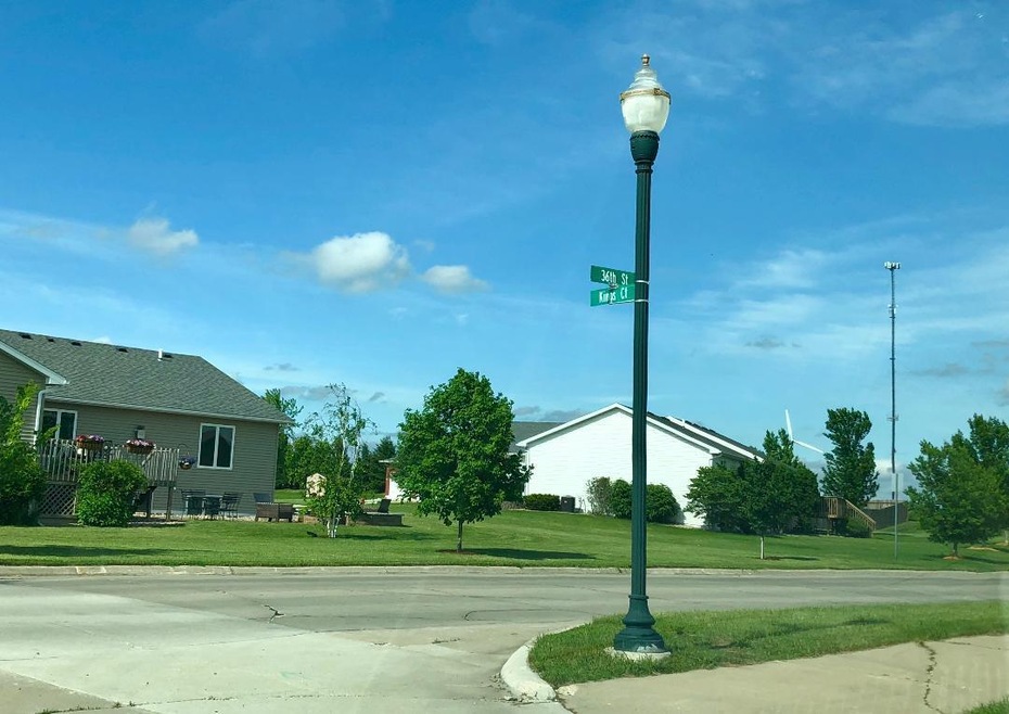 1313 38th St, Spirit Lake, IA 51360 - photo 1