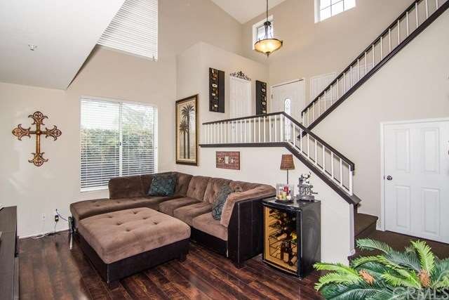 Lower Family Room !!!