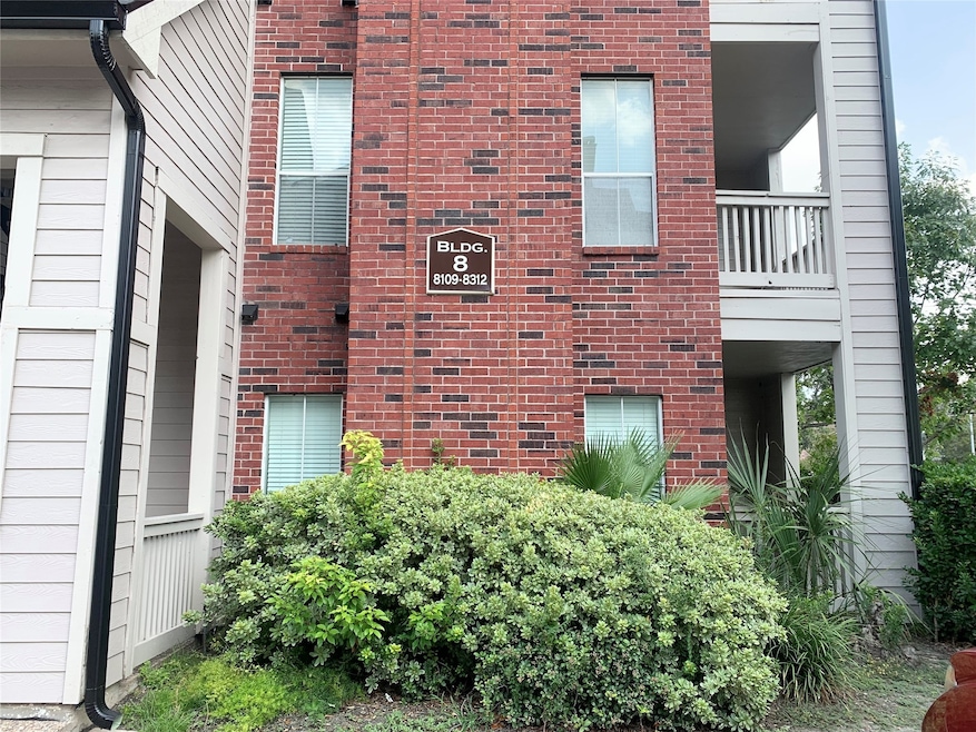 For Rent $1,190/month