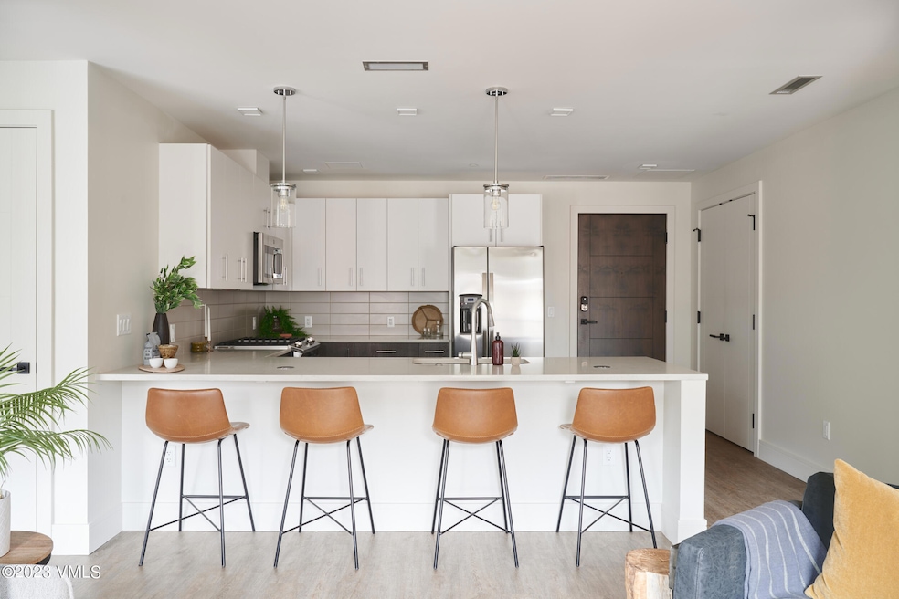 Kitchen-Bar
