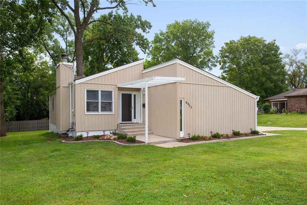 6033 Rosehill Rd, Shawnee, KS 66216 - photo 1