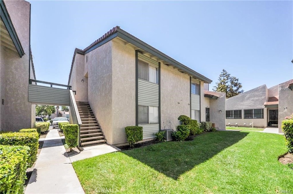 2255 Cahuilla St unit 90, Colton, CA 92324 - photo 1