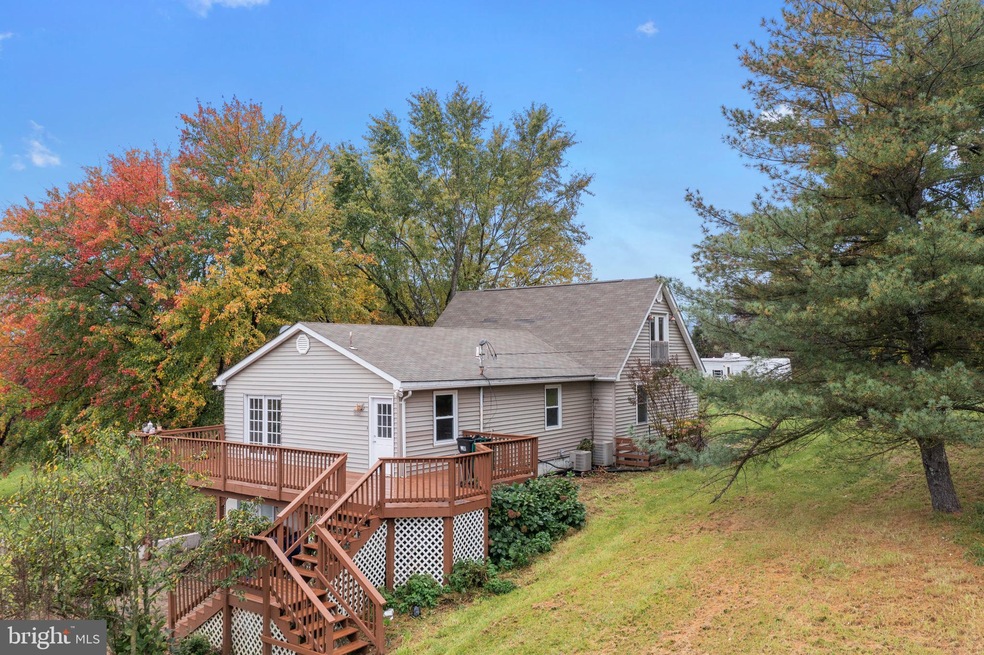 462 Mahlon Dr, Winchester, VA 22603 - photo 1