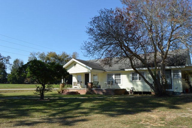 2010 Pt Salter Rd, Poulan, GA 31781 - photo 1