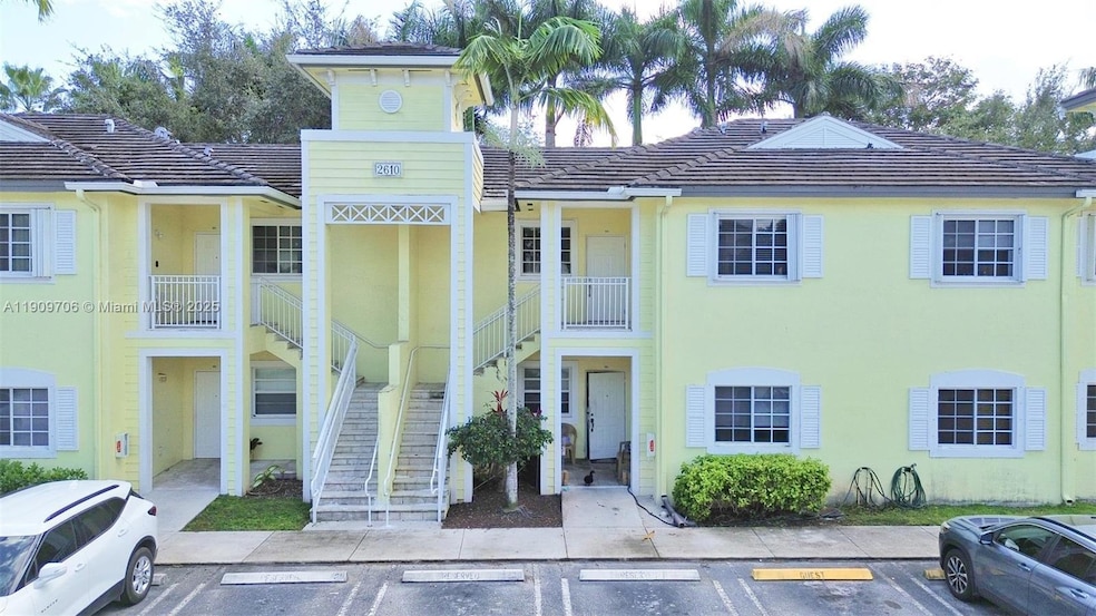 2610 NE 3rd Dr unit 203, Homestead, FL 33033 - photo 1