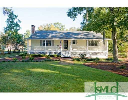 Exterior Front. Welcome to 110 Azalea Avenue. Driv