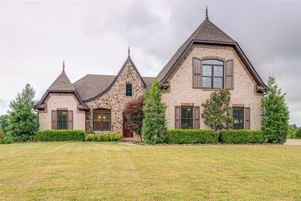 Welcome Home to 2610 Gunn Rd! 