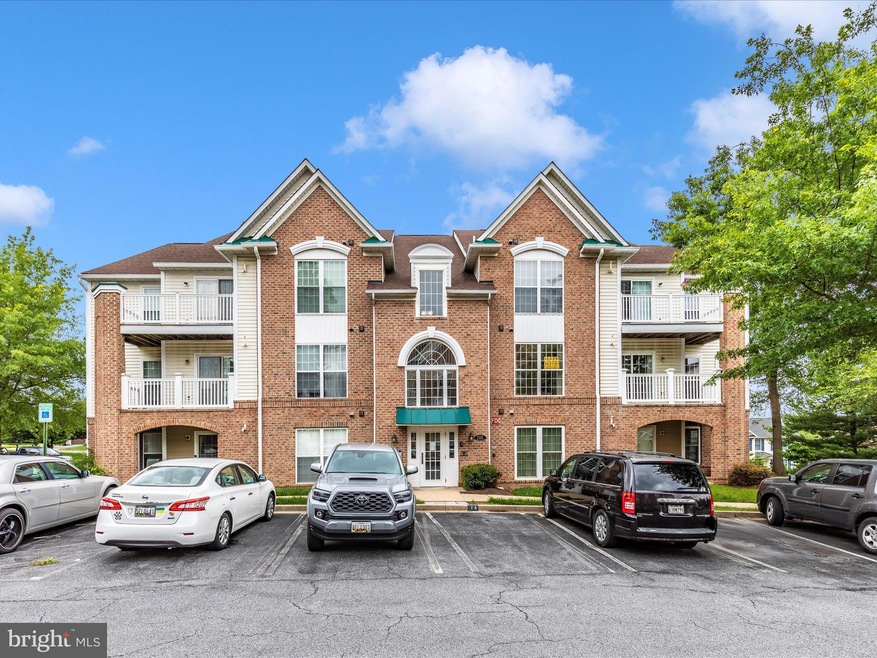 2101 Wayside Dr unit 2D, Frederick, MD 21702 - photo 1