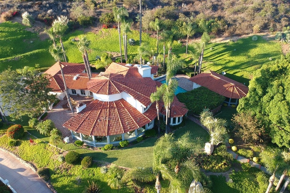 30639 Camino de Las Lomas, Escondido, CA 92026 - photo 1