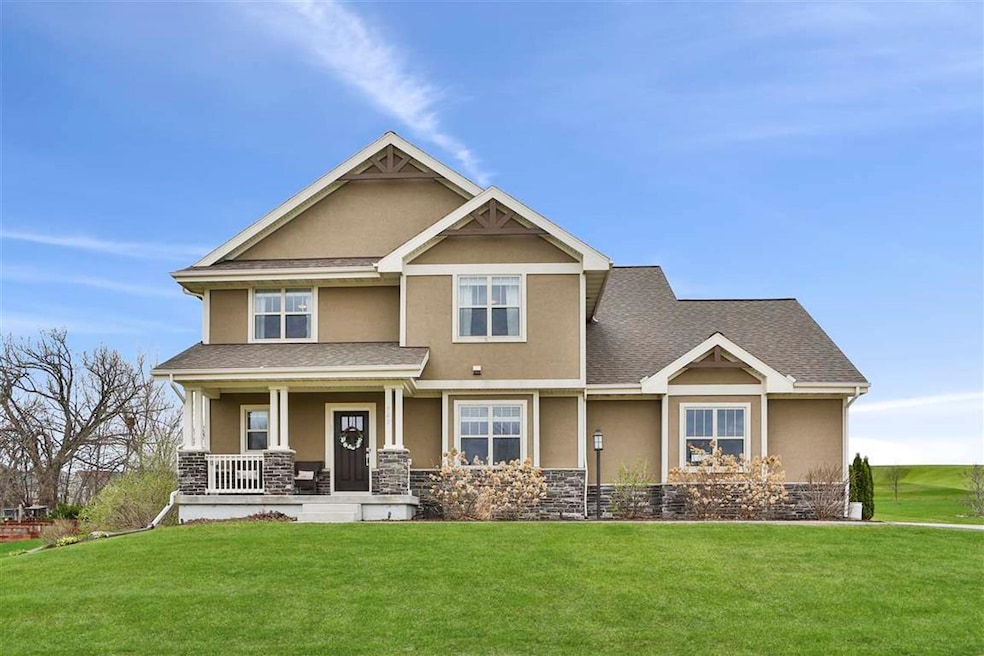 962 Augusta Dr, Oregon, WI 53575 - photo 1