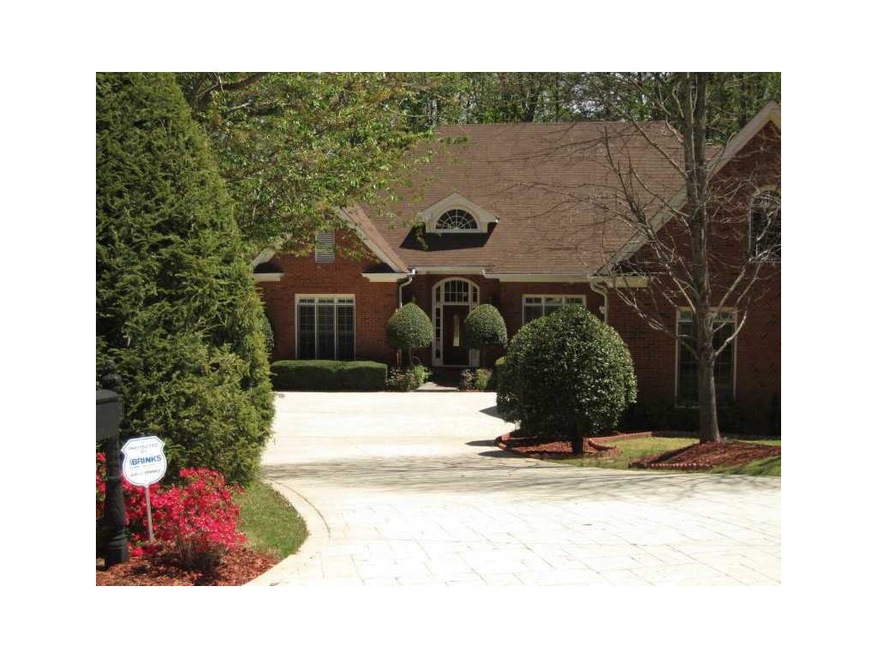 Exterior Front. Lovely brick home w/ 5 bedrms, 4.5