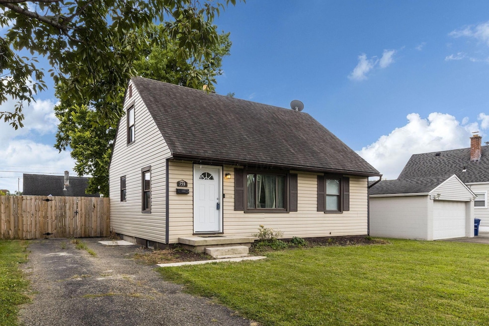 759 E Longview Ave, Columbus, OH 43224 - photo 1