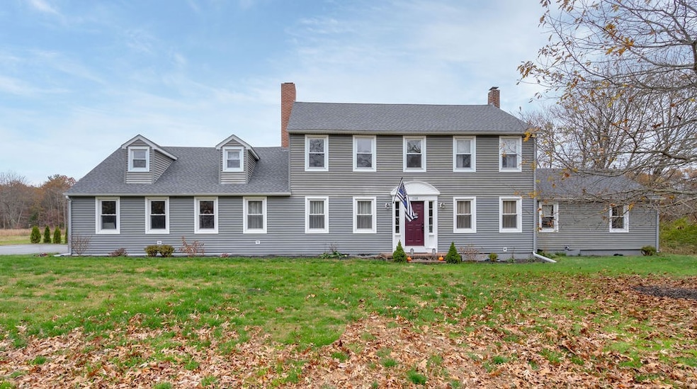 1208 Reynolds Rd, Chepachet, RI 02814 - photo 1