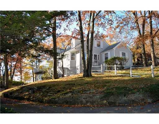 31 Greenway Dr, Greenwich, CT 06831 - photo 1