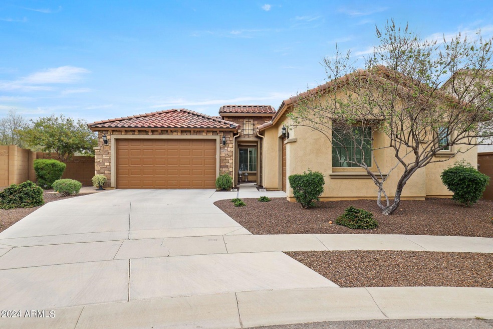 1-web-or-mls-4437-e-cordia-ln