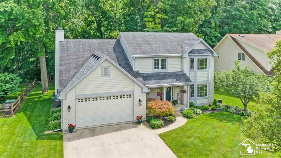 1399 Winding Way