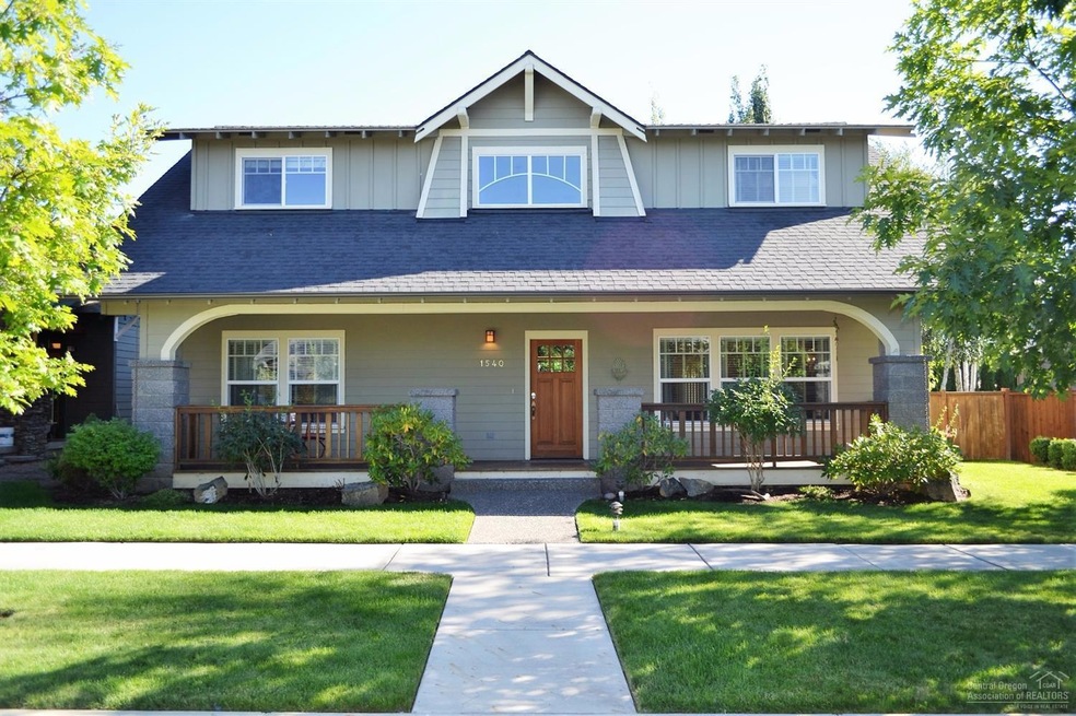 1540 NW Jackpine Ave, Redmond, OR 97756 - photo 1