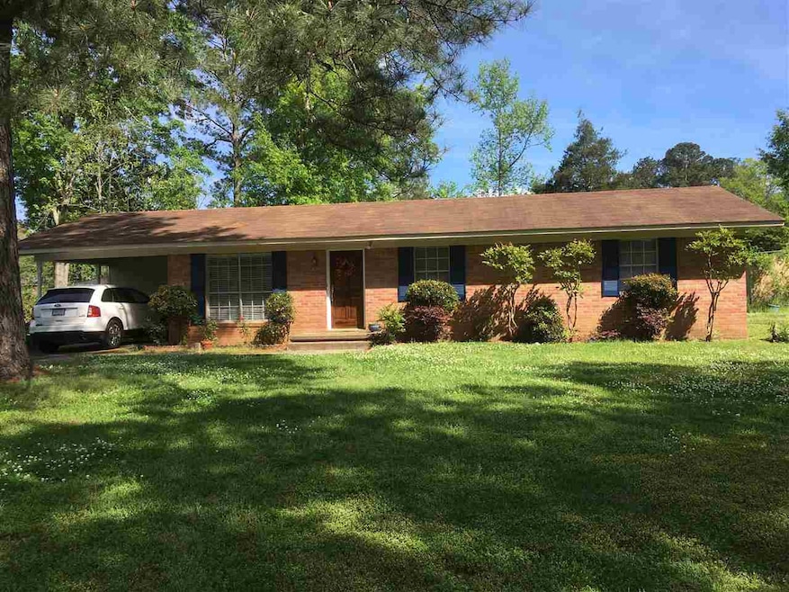 117 Primrose Ln, Hazlehurst, MS 39083 - photo 1