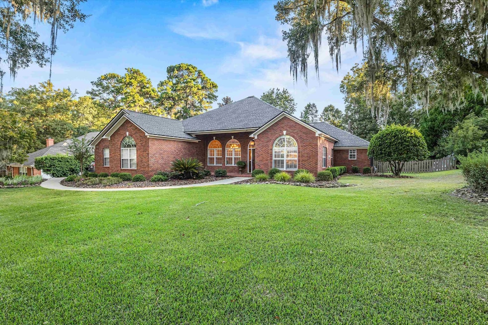 Under Contract $775,000