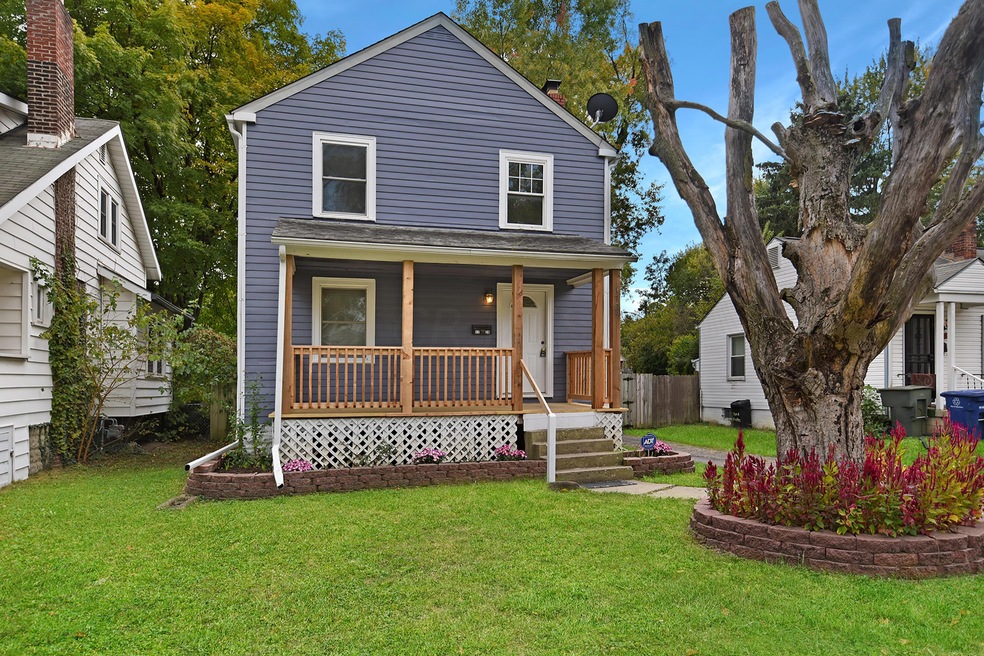 1729 E Kenworth Rd, Columbus, OH 43224 - photo 1