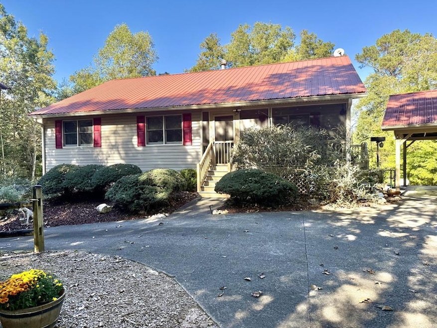 612 Newport Dr, Ellijay, GA 30540 - photo 1