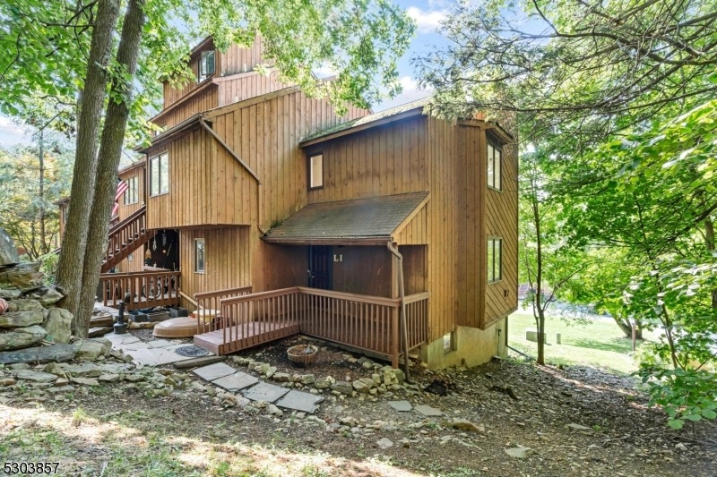 4 Village Way unit 1, Vernon, NJ 07462 - photo 1