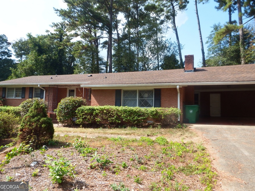 4134 Blackhawk Dr, Stone Mountain, GA 30083 - photo 1