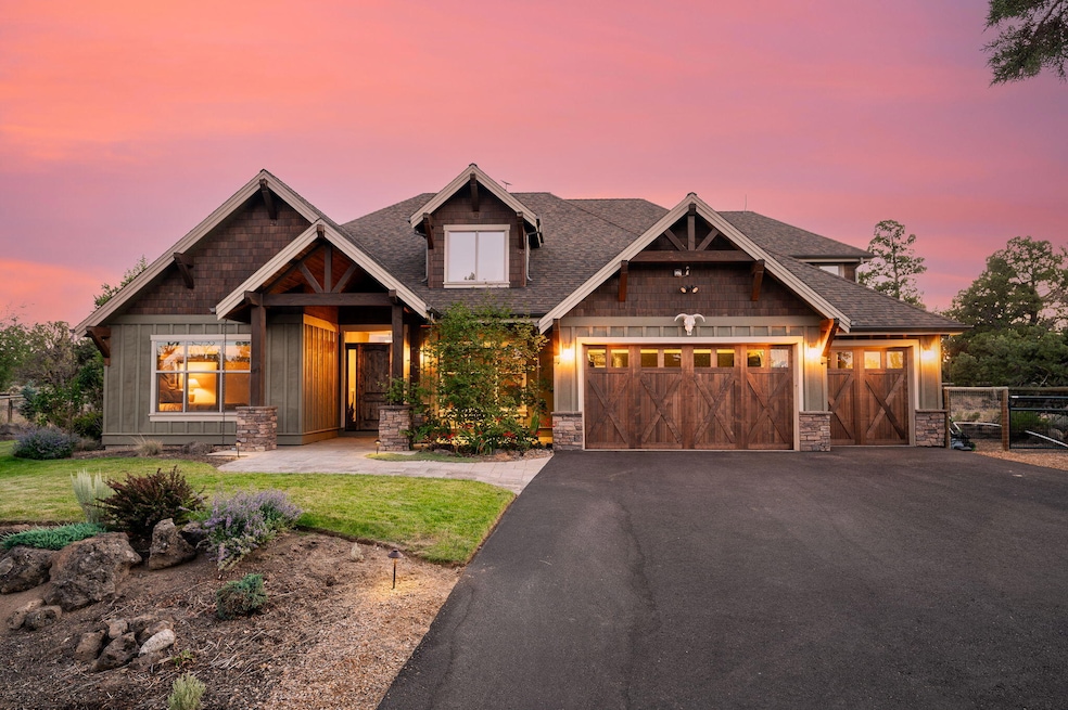 23689 Highway 20, Bend, OR 97701 - photo 1