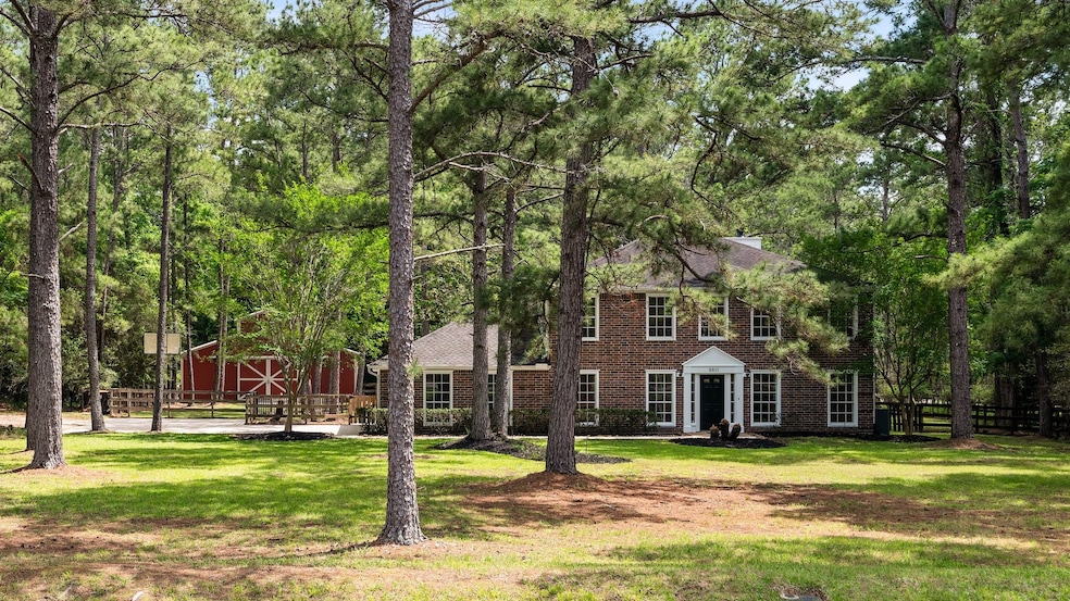 8811 Deer Lodge Rd, Magnolia, TX 77354 - photo 1