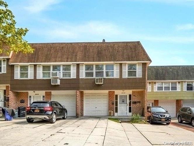 24022 68th Ave, Little Neck, NY 11362 - photo 1