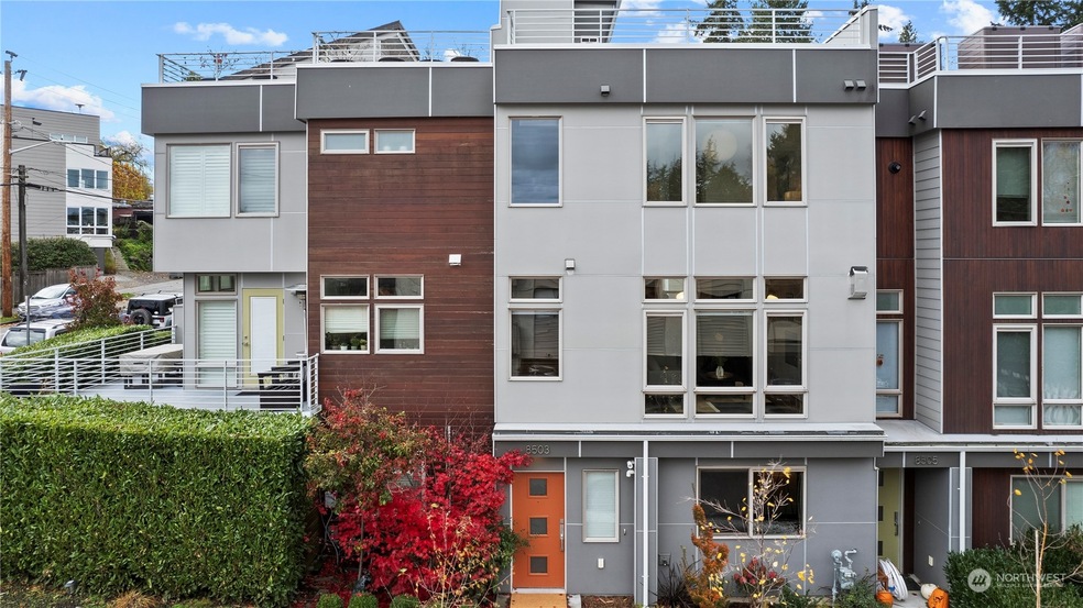 Sold $960,000 • Co-Listing Agent