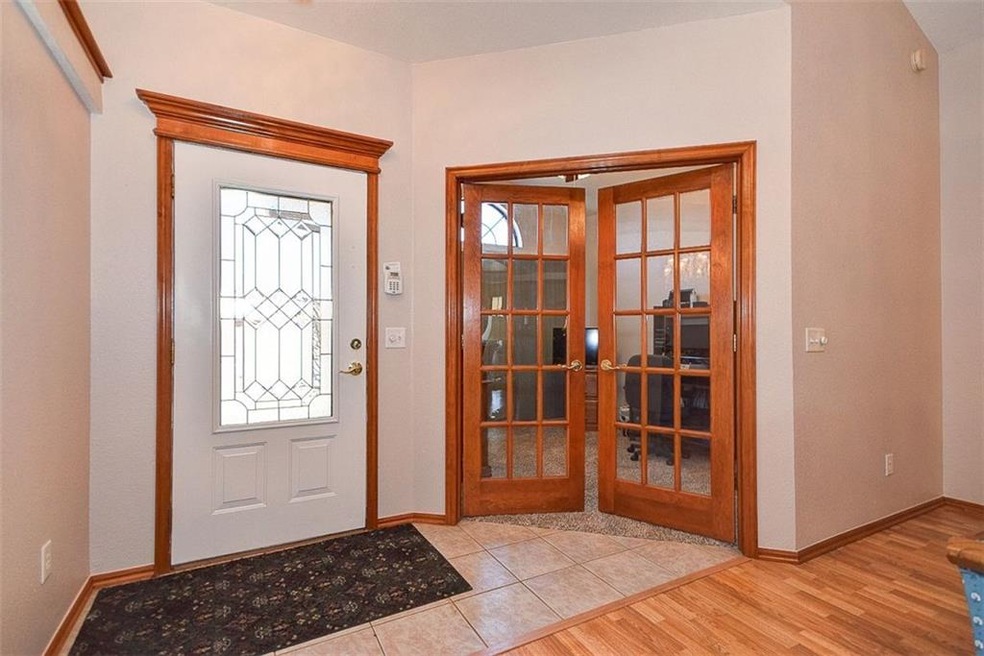 4117 Goshawk Dr, Norman, OK 73072 - photo 1