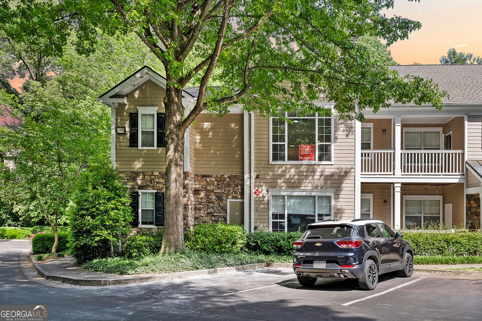 Sold $325,000 • Co-Listing Agent