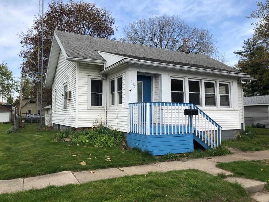 105 Carter St, La Porte, IN 46350 - photo 1