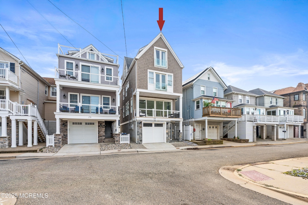 28 Beach St, Sea Bright, NJ 07760 - photo 1
