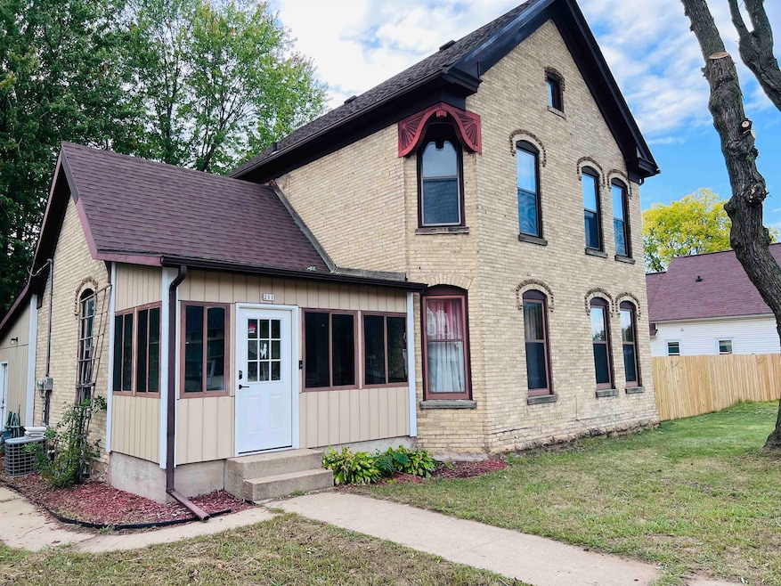 211 & 219 N Wisconsin Ave, Muscoda, WI 53573 MLS 1964259