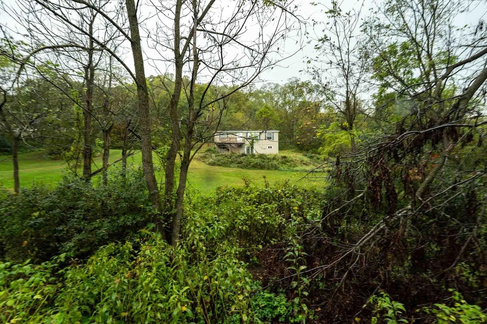 E11695 Chadwick Hollow Rd, Viola, WI 54664 - photo 1