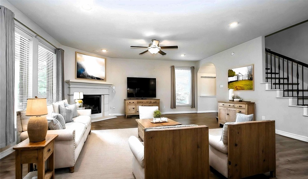 50 Heirloom Garden Place, the Woodlands, TX 77354 - photo 1