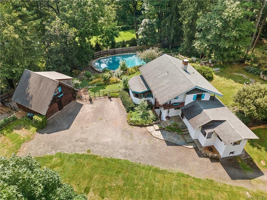 174 Millwood Rd, Chappaqua, NY 10514 - photo 1