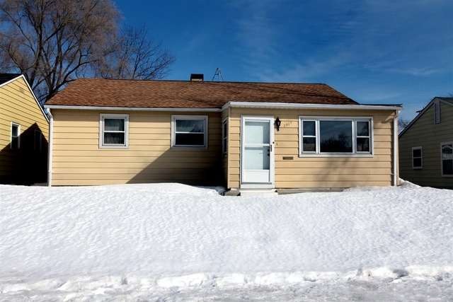 2415 Western Ave, Waukegan, IL 60087 - photo 1