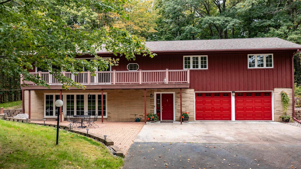 Under Contract $439,000