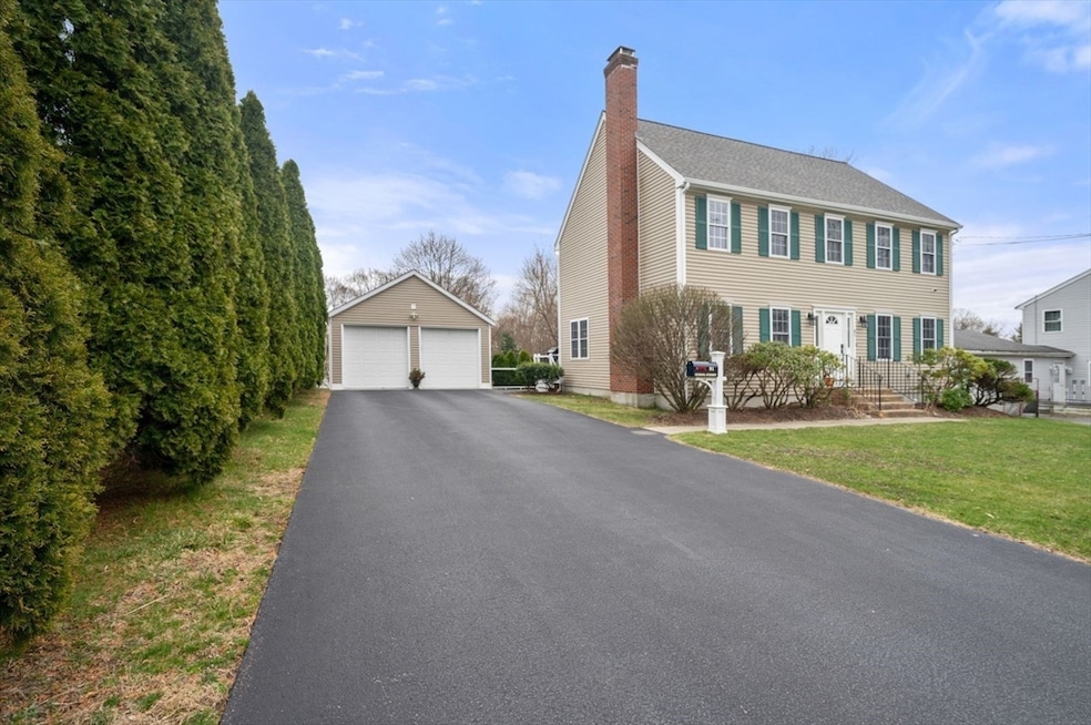 Sold $975,000 • Co-Listing Agent