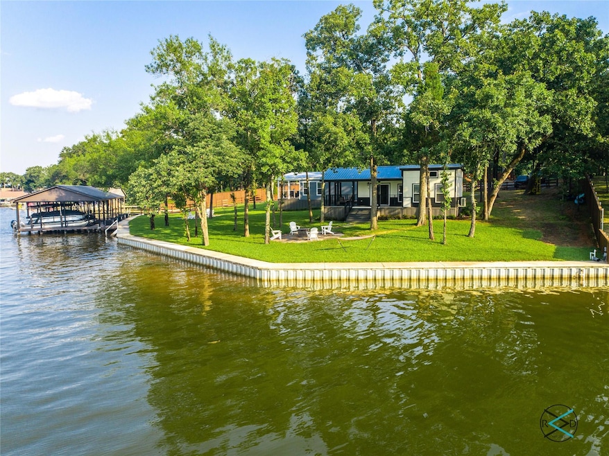 For Sale $998,900