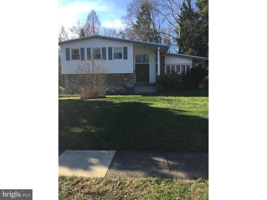 556 General Patterson Dr, Glenside, PA 19038 - photo 1