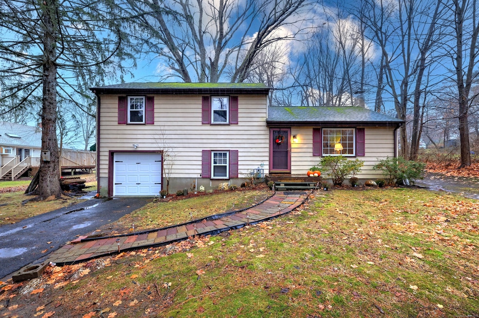 Sold $415,000 • Co-Listing Agent