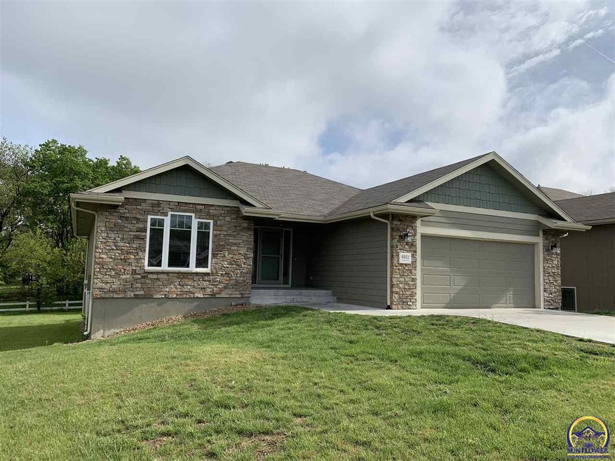 6032 SW 44th St, Topeka, KS 66610 - photo 1
