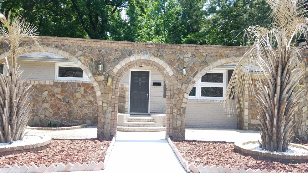 603 Cheyenne Rd, Jacksonville, NC 28540 - photo 1